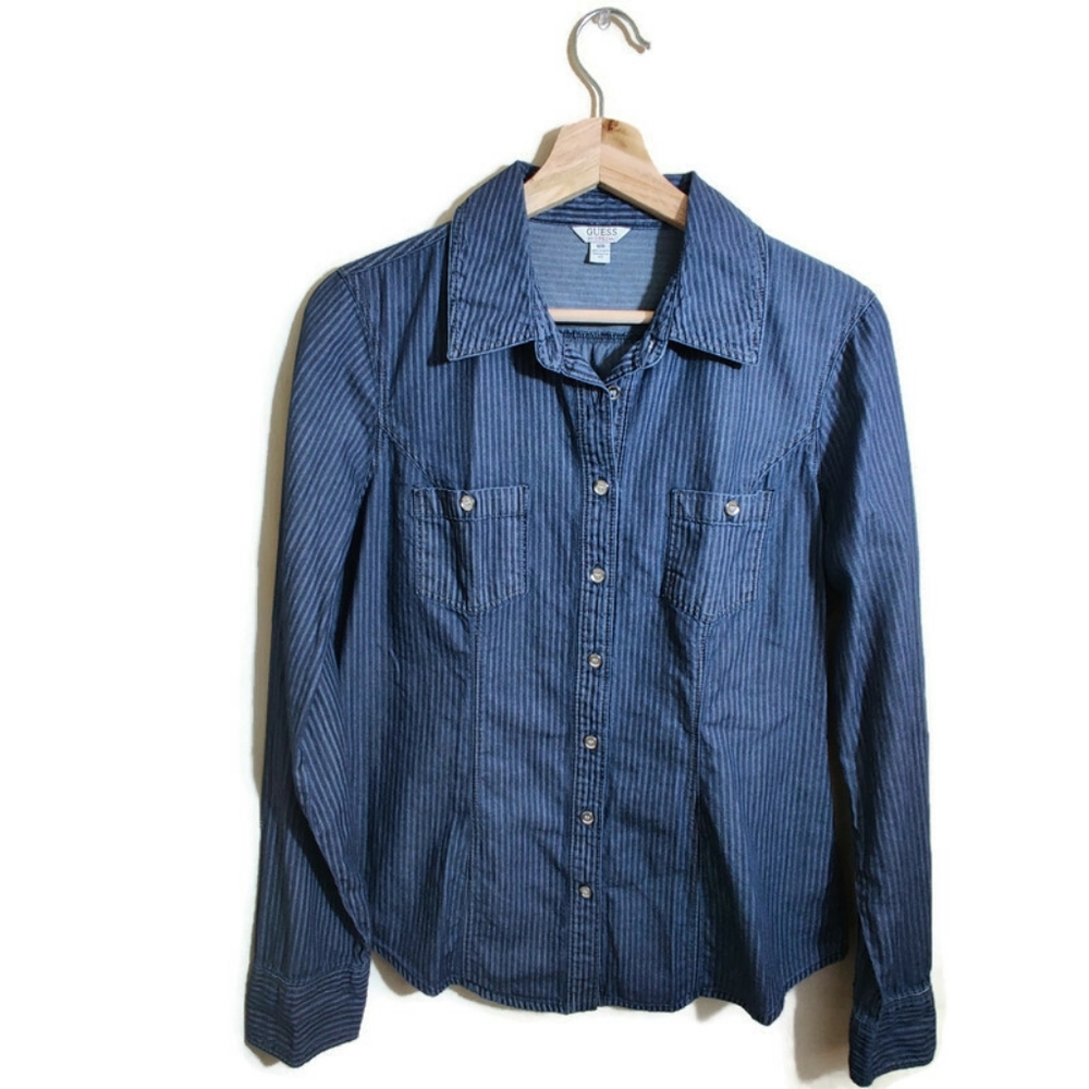 GUESS 1981 Women's Blue Chambray Striped Long Sleeve Button Up Collared Shirt M